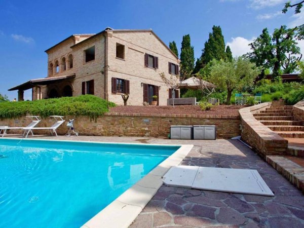 casa indipendente in vendita a Terre Roveresche