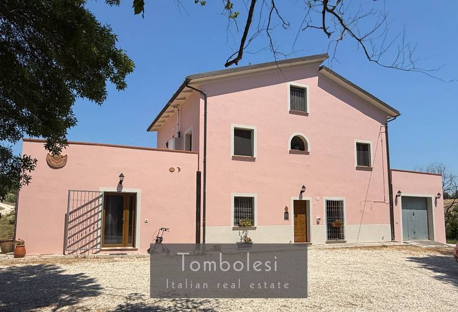 casa indipendente in vendita a Terre Roveresche in zona Piagge