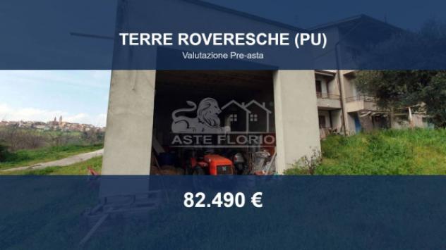 casa indipendente in vendita a Terre Roveresche