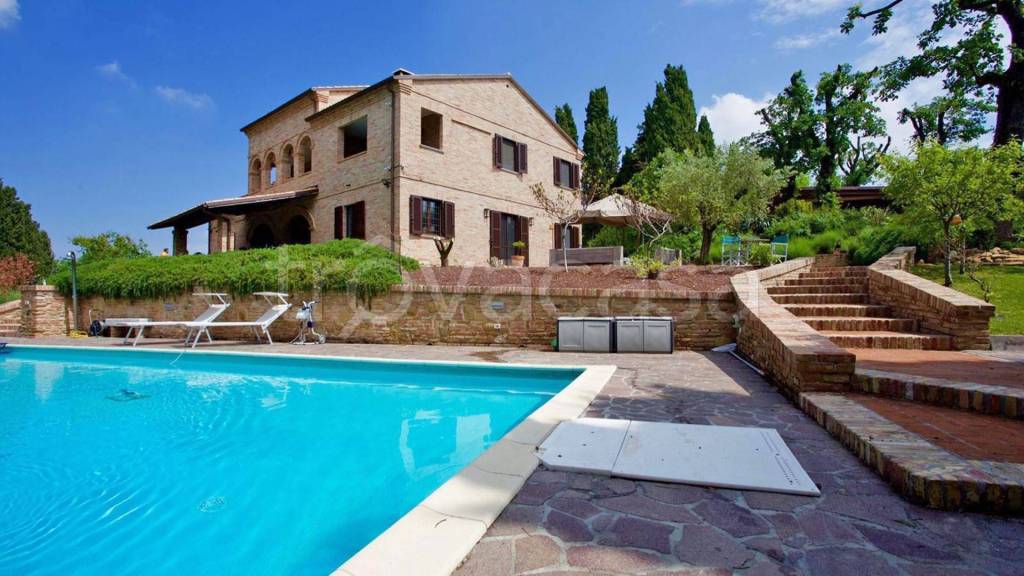 casa indipendente in vendita a Terre Roveresche