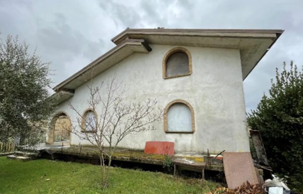 casa indipendente in vendita a Terre Roveresche in zona Piagge