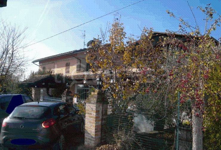 casa indipendente in vendita a Terre Roveresche