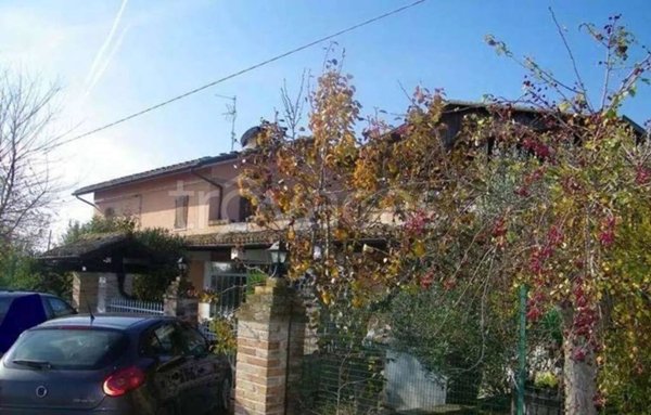 casa indipendente in vendita a Terre Roveresche