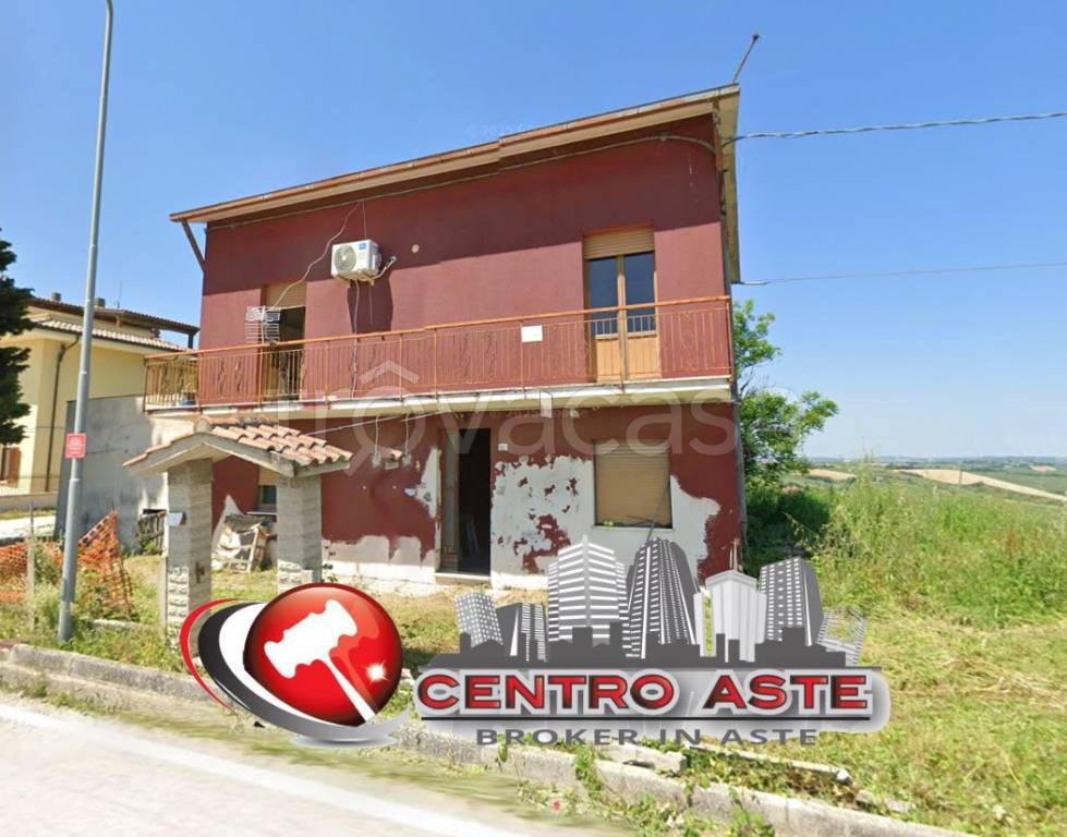 casa indipendente in vendita a Terre Roveresche