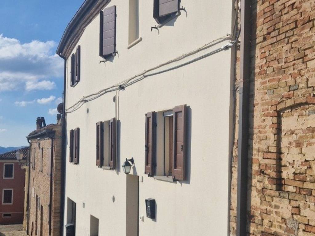 casa indipendente in vendita a Terre Roveresche in zona Barchi