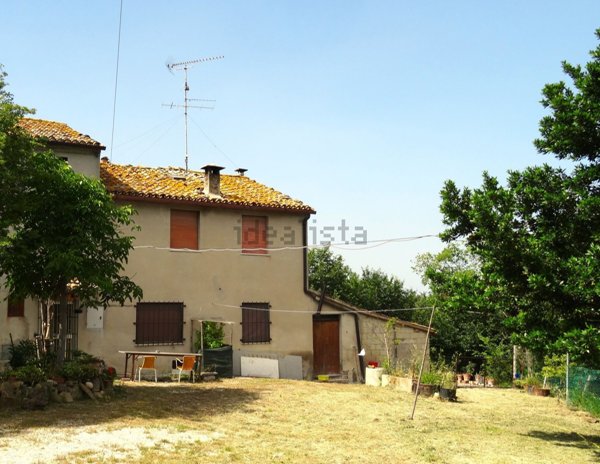 casa indipendente in vendita a Terre Roveresche in zona Orciano di Pesaro