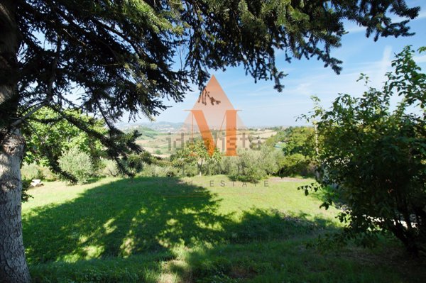 casa indipendente in vendita a Terre Roveresche in zona Piagge