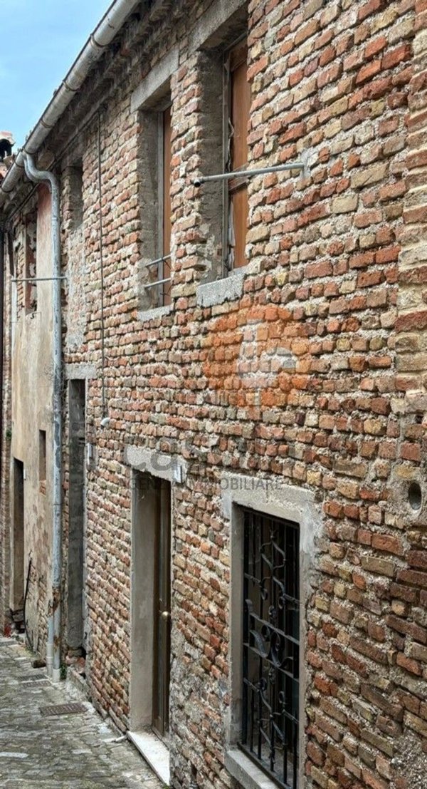 casa indipendente in vendita a Terre Roveresche in zona Orciano di Pesaro