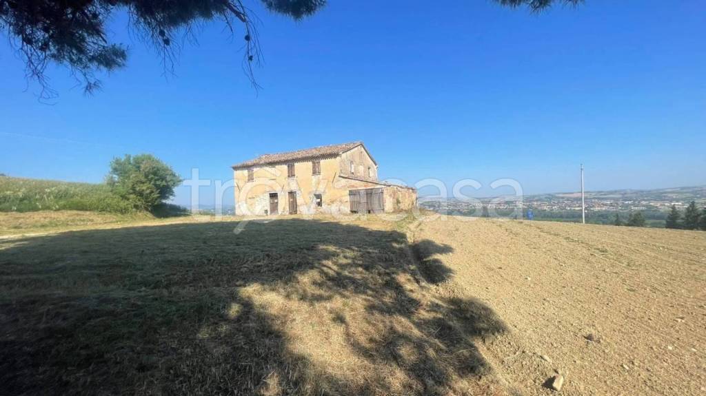 casa indipendente in vendita a Terre Roveresche in zona Piagge