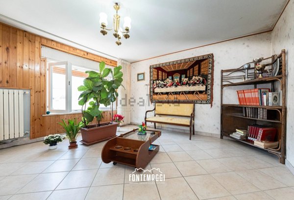casa indipendente in vendita a Terre Roveresche in zona Vergineto