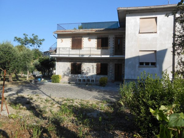 casa indipendente in vendita a Terre Roveresche in zona Orciano di Pesaro