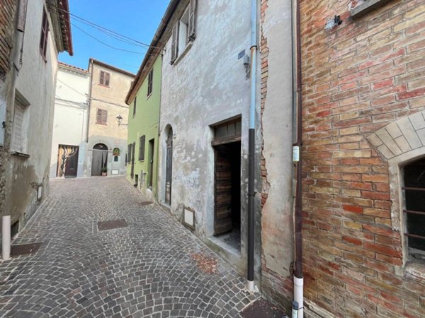 casa indipendente in vendita a Terre Roveresche in zona San Giorgio di Pesaro