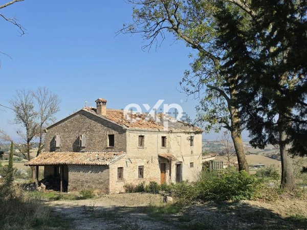 casa indipendente in vendita a Terre Roveresche in zona Piagge