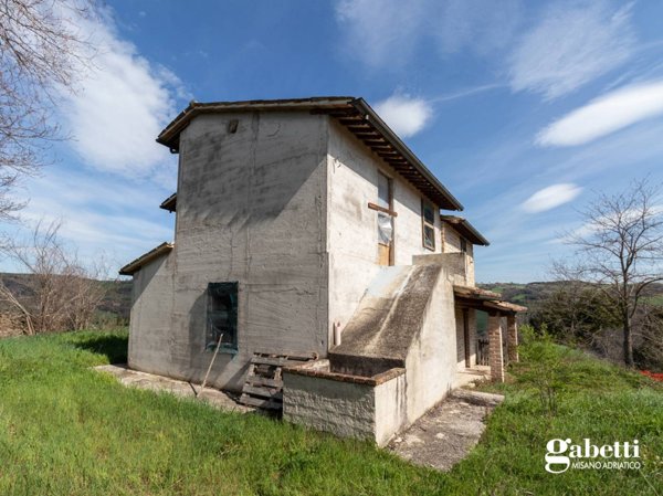 casa indipendente in vendita a Sassocorvaro Auditore