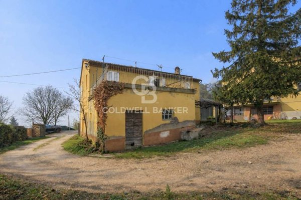 casa indipendente in vendita a Sassocorvaro Auditore in zona Auditore