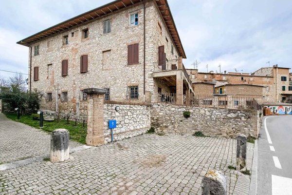 appartamento in vendita a Sassocorvaro Auditore in zona Castelnuovo