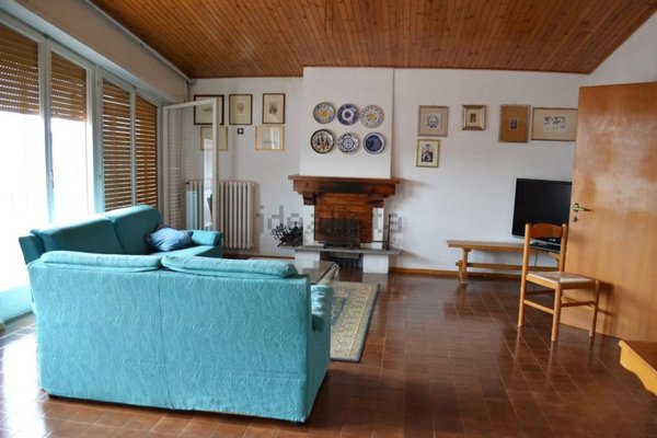 appartamento in vendita a Sassocorvaro Auditore in zona Sassocorvaro