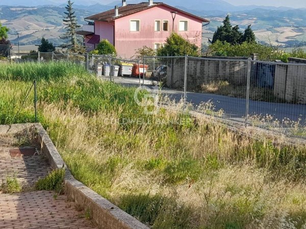 terreno edificabile in vendita a Sassocorvaro Auditore