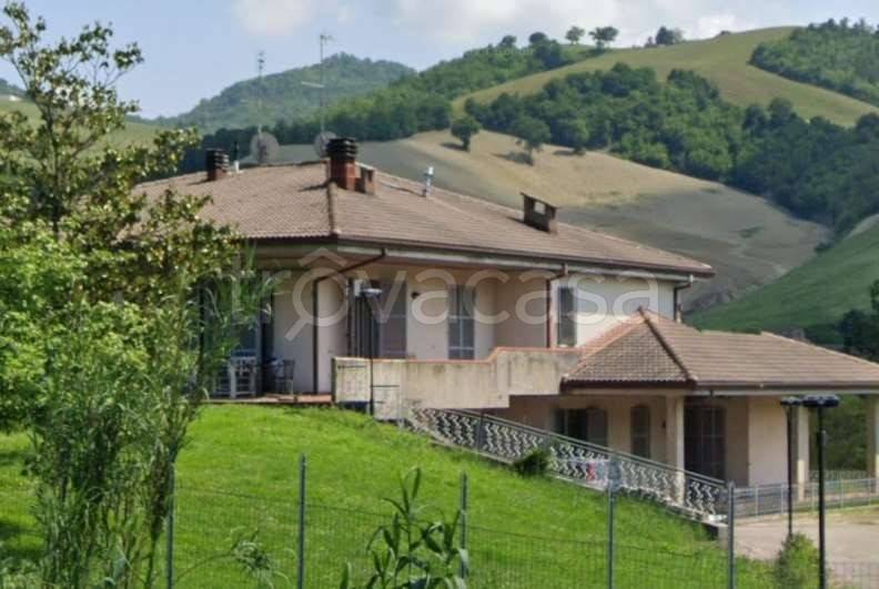 appartamento in vendita a Sassocorvaro Auditore in zona Sassocorvaro