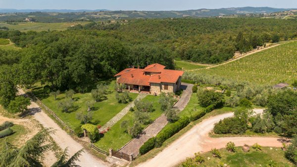 casa indipendente in vendita a Sassocorvaro Auditore in zona Castelnuovo