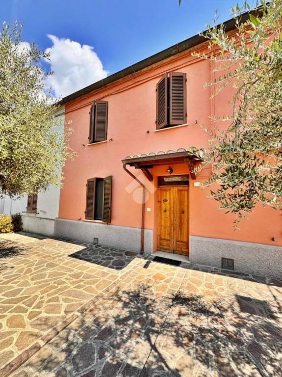 casa indipendente in vendita a Sassocorvaro Auditore in zona Auditore