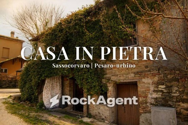casa indipendente in vendita a Sassocorvaro Auditore in zona Sassocorvaro