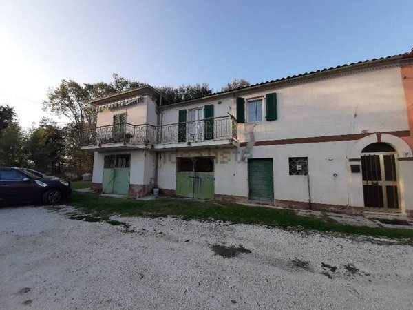 casa indipendente in vendita ad Agugliano