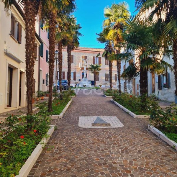 casa indipendente in vendita ad Agugliano