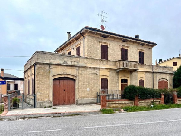 appartamento in vendita ad Agugliano