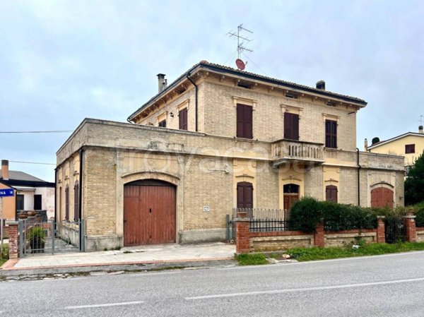appartamento in vendita ad Agugliano