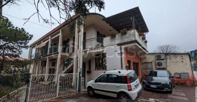 appartamento in vendita ad Agugliano
