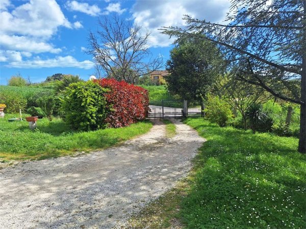 casa indipendente in vendita ad Agugliano