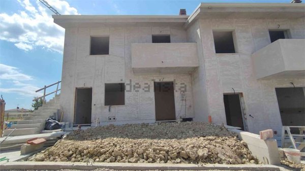 appartamento in vendita ad Agugliano