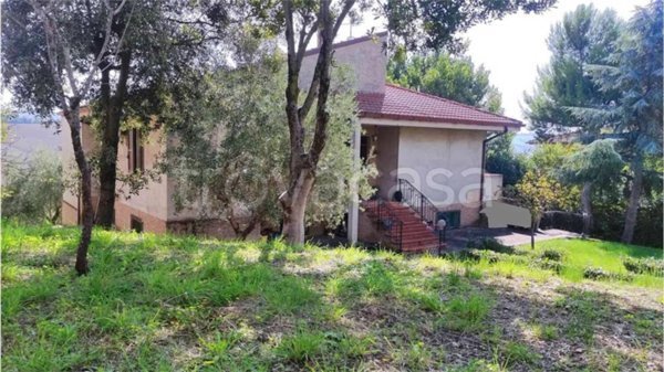 casa indipendente in vendita ad Agugliano