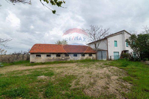 casa indipendente in vendita ad Agugliano