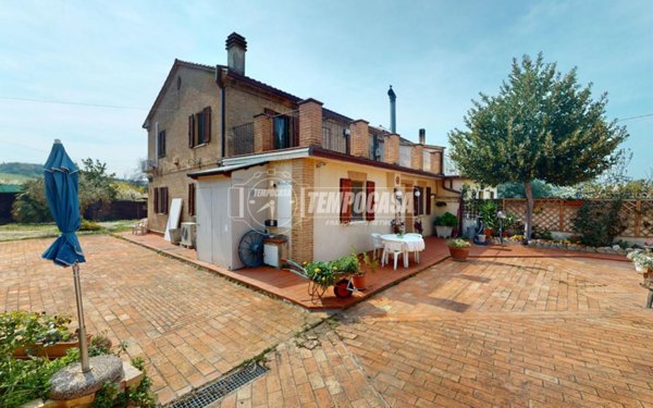 appartamento in vendita ad Agugliano