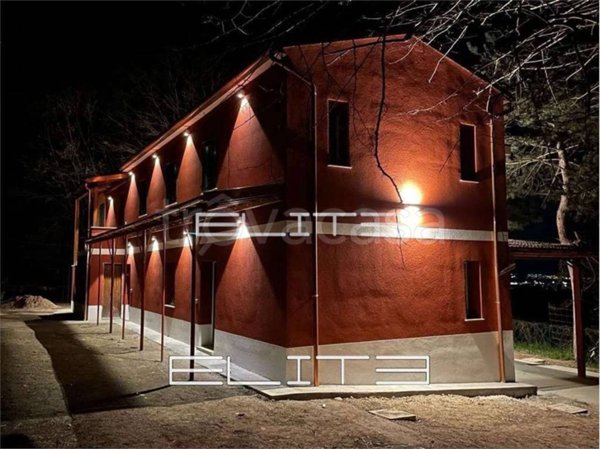 casa indipendente in vendita ad Agugliano