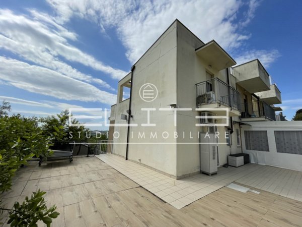 appartamento in vendita ad Agugliano