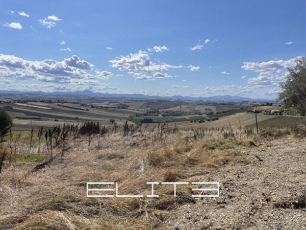 casa indipendente in vendita ad Agugliano