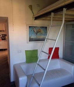 appartamento in vendita ad Agugliano in zona Castel d'Emilio