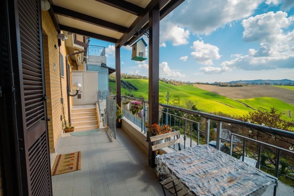 appartamento in vendita ad Agugliano