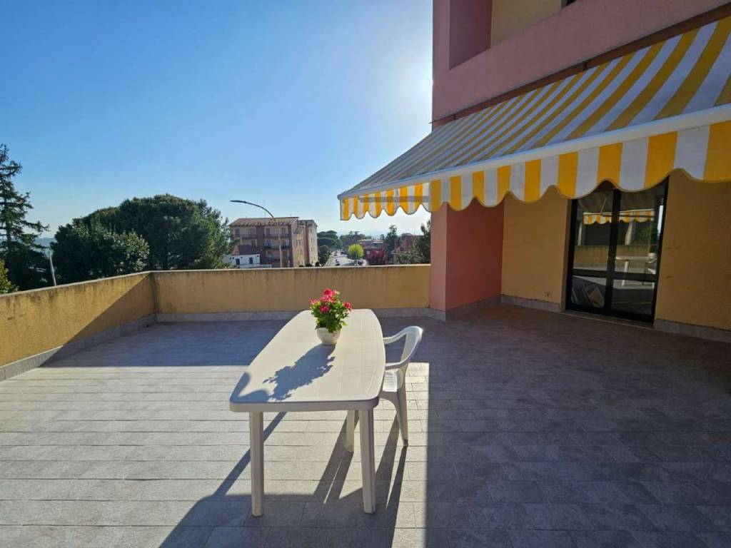 appartamento in vendita ad Agugliano