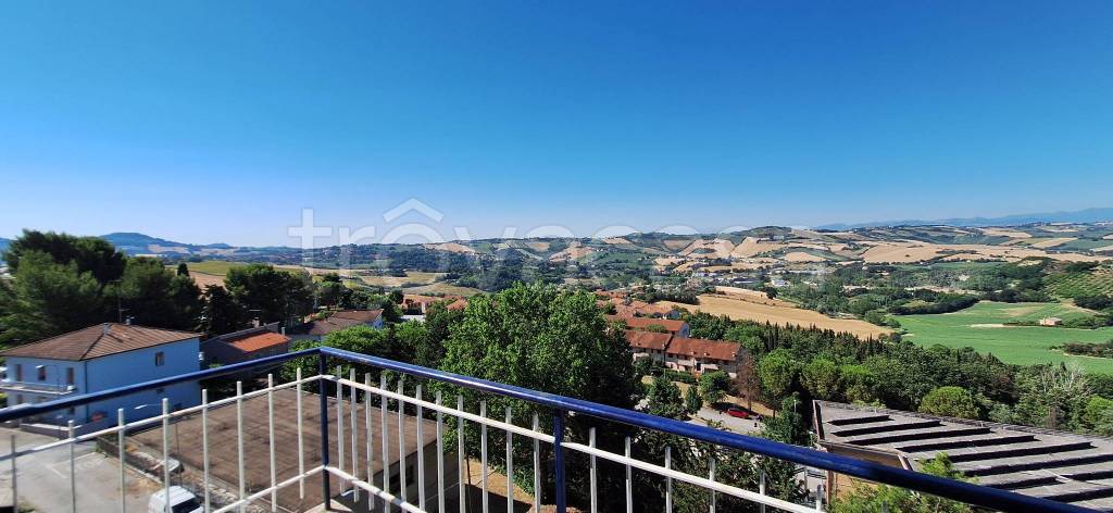 appartamento in vendita ad Agugliano