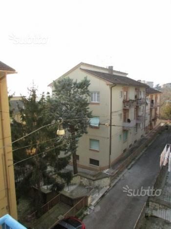 appartamento in vendita ad Ancona in zona Palombare