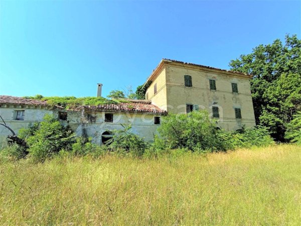 casa indipendente in vendita ad Ancona in zona Aspio di Ancona