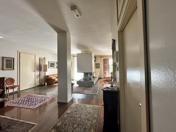 casa indipendente in vendita ad Ancona in zona Passetto