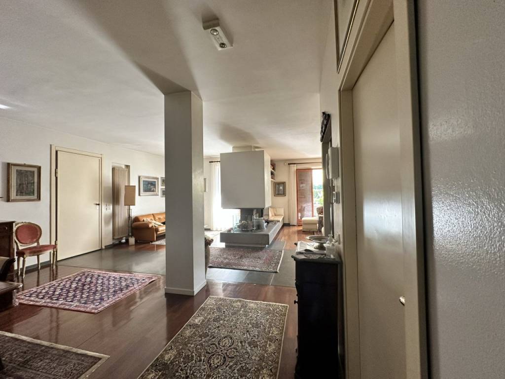 casa indipendente in vendita ad Ancona in zona Passetto