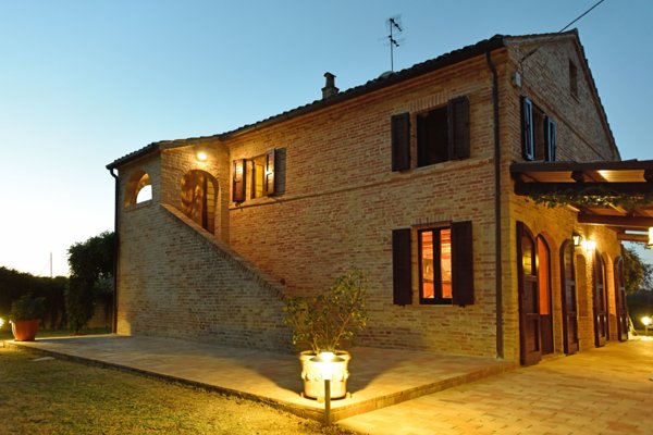 villa in vendita ad Ancona in zona Piano San Lazzaro