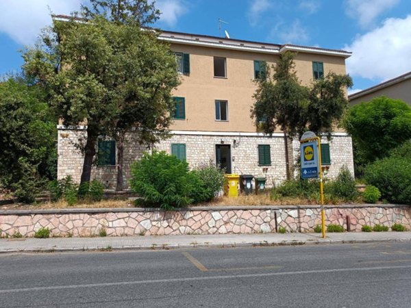 appartamento in vendita ad Ancona in zona Posatora