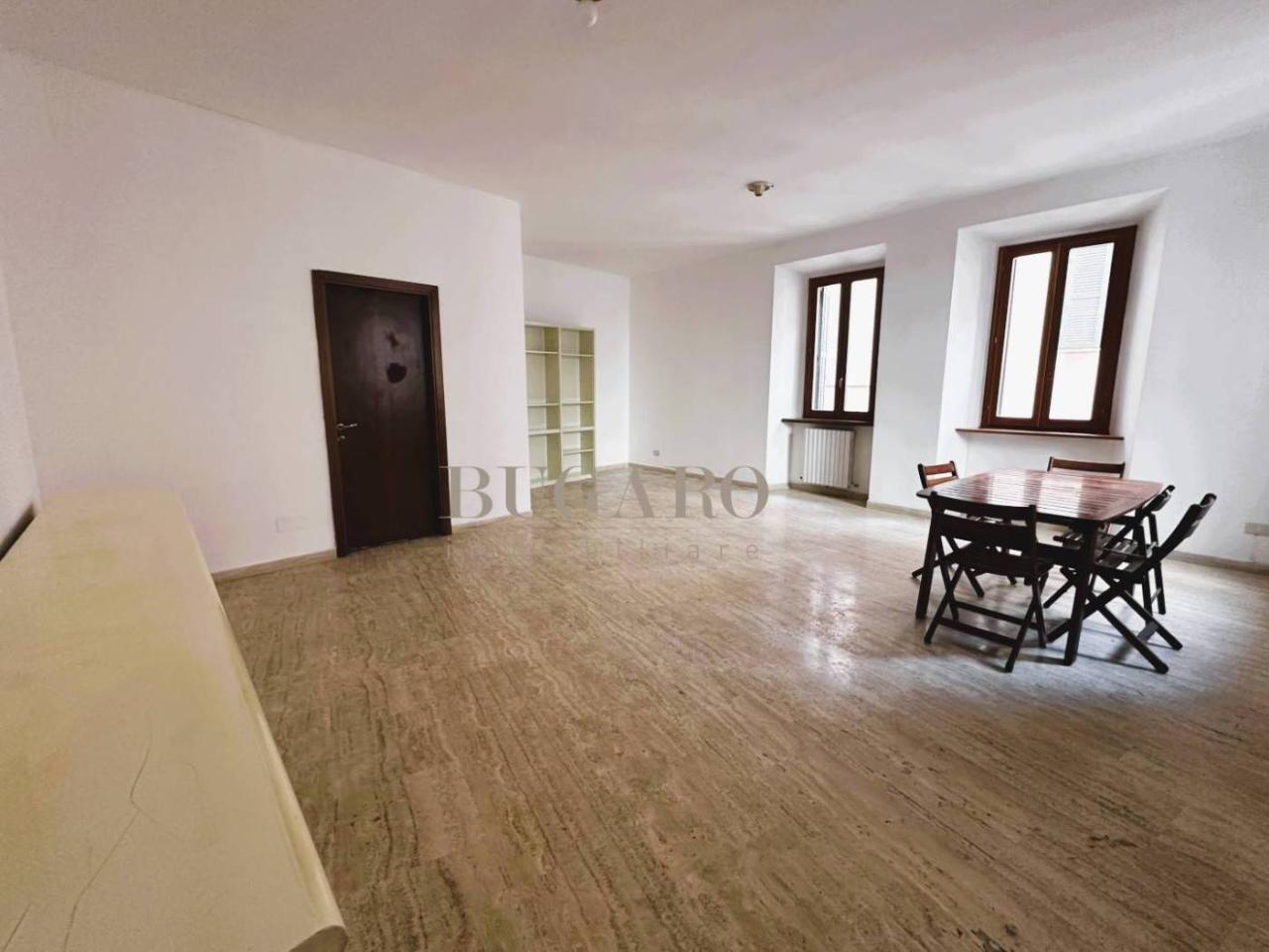 appartamento in vendita ad Ancona in zona Passetto